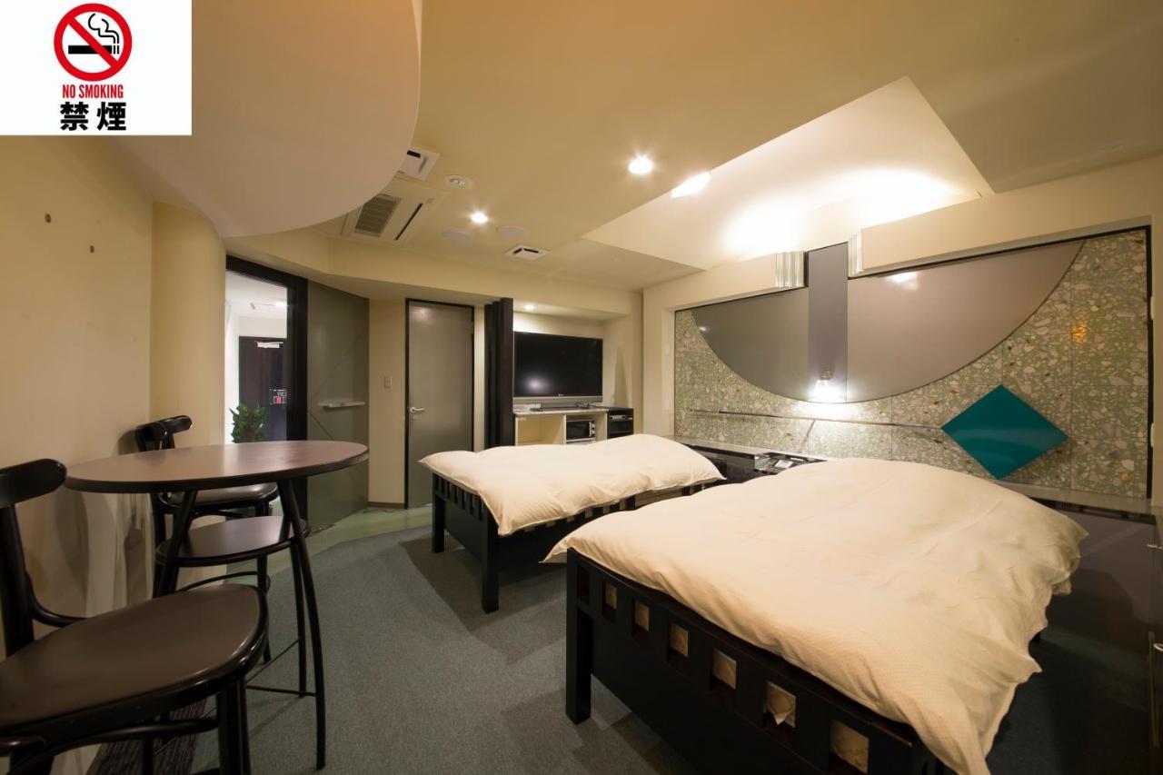 Hotel Beni East (Adults Only) Osaka Exterior foto