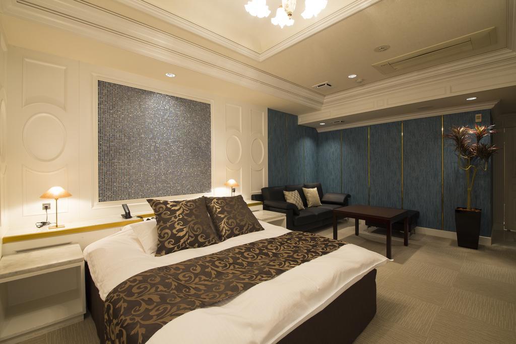 Hotel Beni East (Adults Only) Osaka Quarto foto