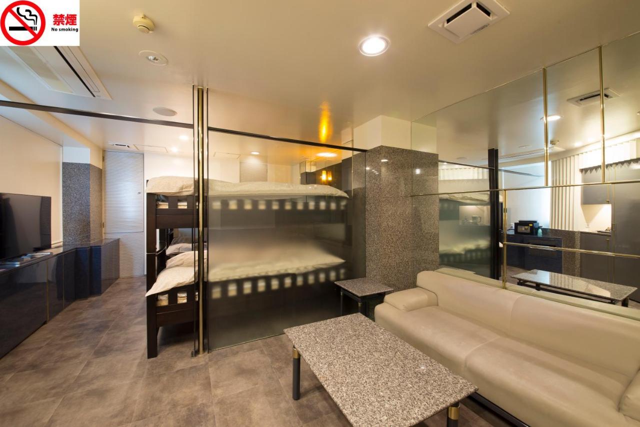Hotel Beni East (Adults Only) Osaka Quarto foto